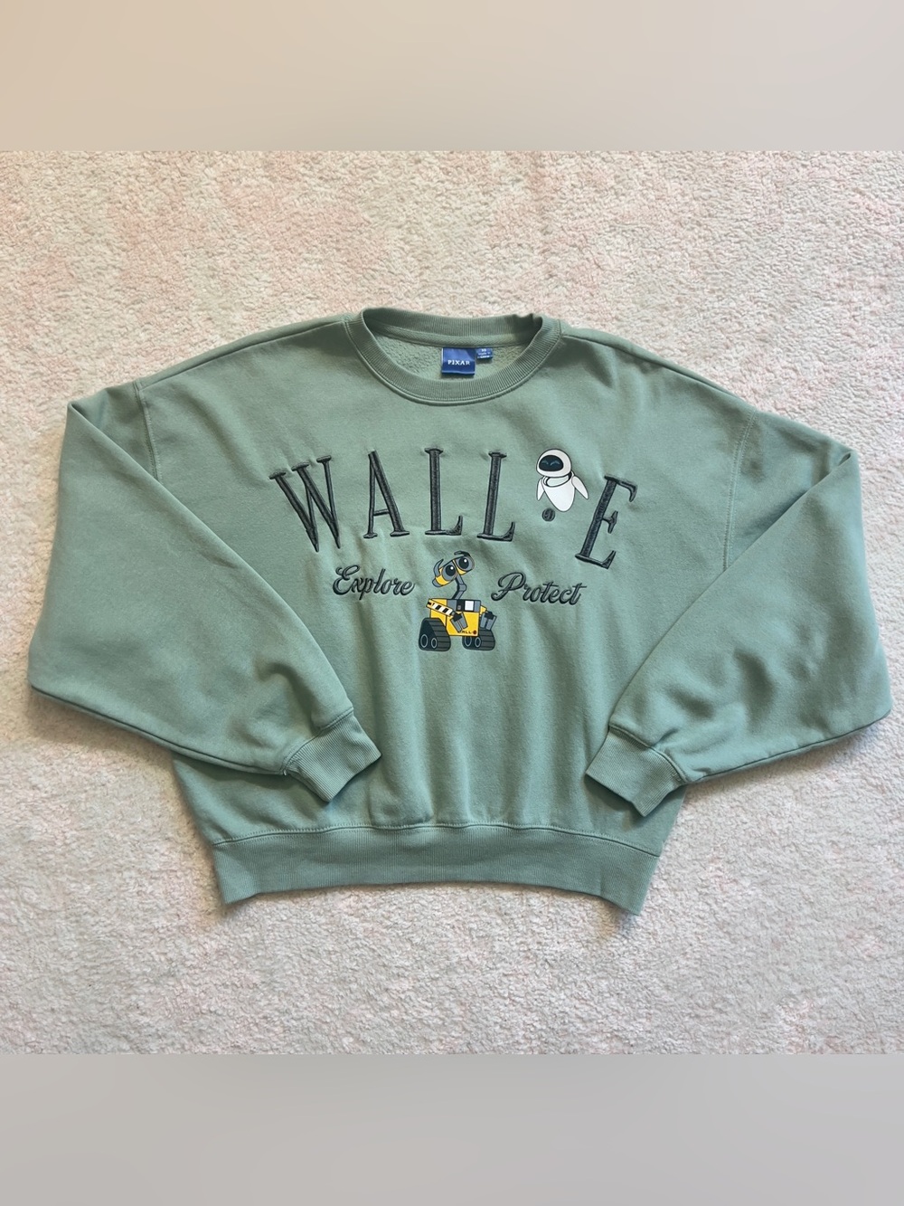 Wall•E Sage Green Graphic Crewneck Sweatshirt